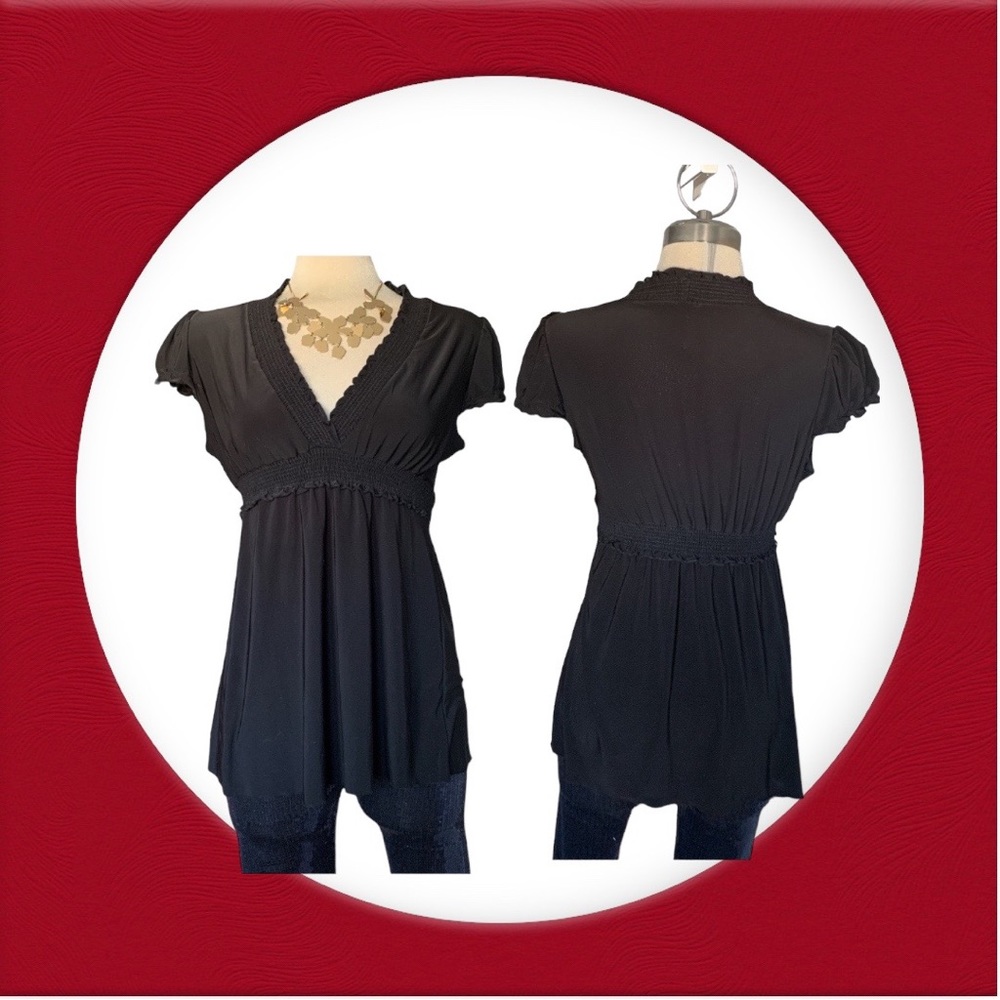 Suzy Shier Black Short Sleeves Top Size S